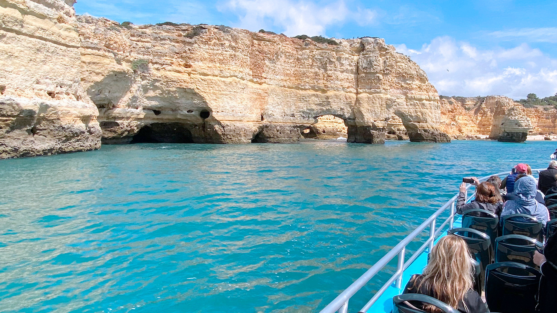 BENAGIL CAVES AND COASTLINE